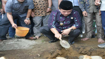 Bupati Merangin Letakkan Batu Pertama Dua Proyek