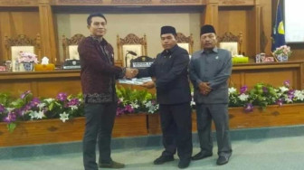 Fraksi DPRD Muarojambi Sampaikan Pandangan Umum Terkait APBD 2019