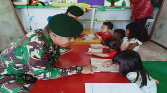 Satgas TMMD Bantu Mengajar di PAUD AINI Desa Sungai Ning