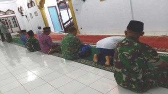 Serda Supari Shalat Subuh Bersama Warga Ladang Peris