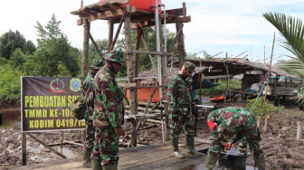 Dansatgas TMMD Kodim Tanjab Tinjau Sumur Bor di Desa Labuhan Pering