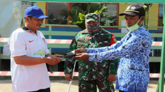 Melalui TMMD, Disbun Tanjabtim Serahkan Bantuan Alat Pengolahan Pasca Panen