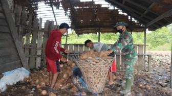 Satgas TMMD Imbau Warga Pakai Masker Cegah Penyebaran Virus Corona