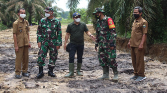 Dandim Batanghari Tinjau Pembuatan Jalan Penghubung