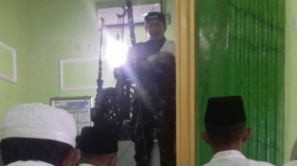 Serka Munazir Jadi Khatib dan Imam Shalat Jumat