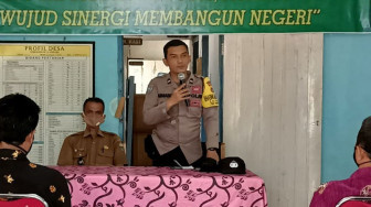 Bhabinkamtibmas Polsek Kumpehulu Bekali Warga Pengetahuan Hukum