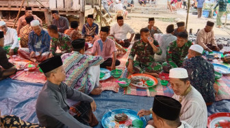 Satgas TMMD Hadiri Akad Nikah Warga Desa Sungaiterap