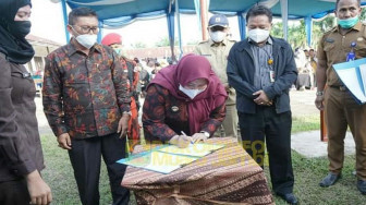 Masnah Resmikan Penggunaan Teknologi Pengolahan Air Gambut