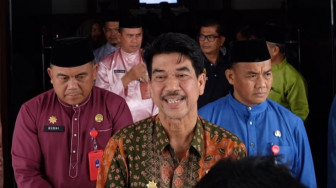 Pj Bupati Muaro Jambi, Raden Najmi Pimpin Rapat Evaluasi Laporan dan Pelaksanaan Kegiatan Pembangunan Pemerintah Kabupaten Muaro Jambi Tahun 2024