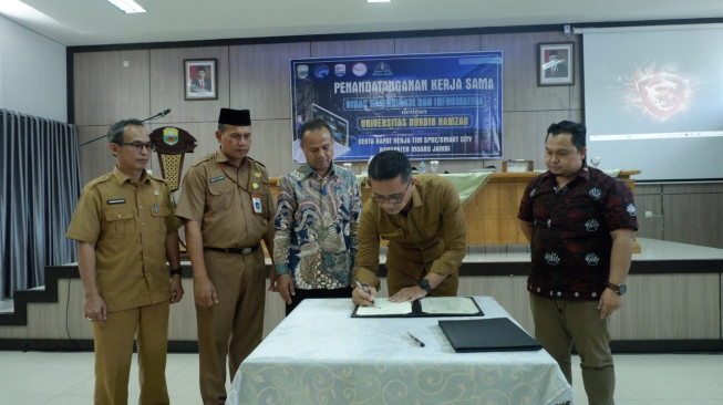 Diskominfo Muaro Jambi Gandeng Universitas Nurdin Hamzah Menuju Smart City