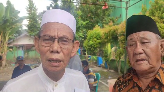 Ketua PWI HR Ridwan Agus, Sembelih Sapi Qurban PWI