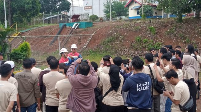 FJM Bersama SKK Migas  dan  KKKS  Field Trip di Kenali Asam dan Bertara