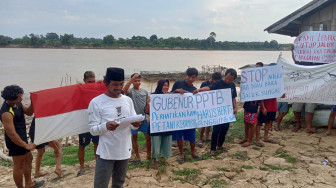 Gubernur Jambi, Al Haris Diminta Tutup Jalur Angkutan Batu Bara Lewat Sungai Batanghari.