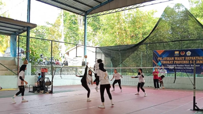 Intensif Latihan, Tim Sepak Takraw Putri Jambi Siap Berlaga di PON XXI Aceh - Sumut