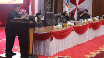 Gubernur Jambi Sampaikan Nota Pengantar Ranperda APBDP 2024