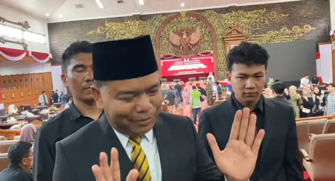 BREAKING NEWS. : Polda Jambi Temukan Bukti Amrizal Anggota DPRD Provinsi Jambi Catut Ijazah Milik Orang Lain