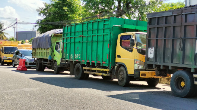 Puluhan Mobil Truk Angkutan Batubara di Jambi Diamankan Langgar Tonase