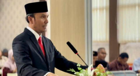 Ketua DPRD Provinsi Jambi Raih Gelar Doktor di Ujung Masa Jabatan