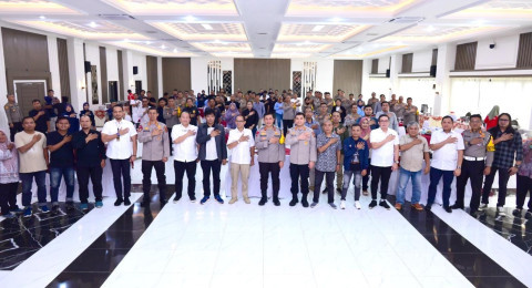 Polda Jambi Jajaran dan Insan Pers Berbagi Pengalaman dan Saling Curhat