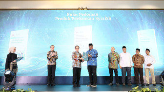 Sinergi Memperkuat Karakteristik Perbankan Syariah OJK terbitkan Tiga  Pedoman.