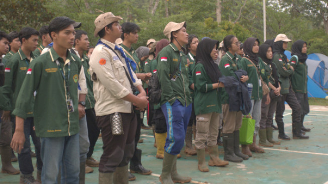 Himabio Unja Tanam 1.000 Bibit Pakan Gajah Sumatra di Areal PT ABT