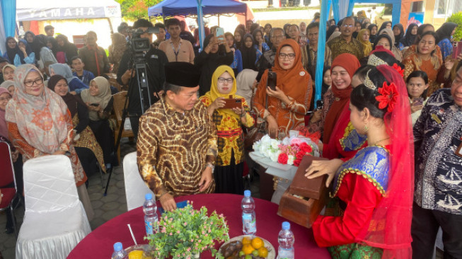 Al Haris Apresiasi Exhibition di SMK Negeri 2 Kota Jambi