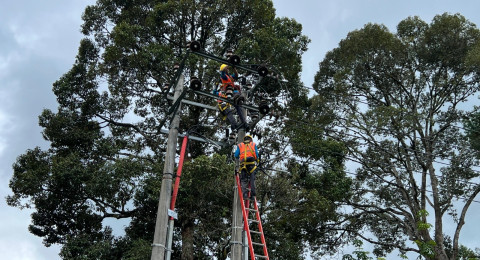 Gardu Induk Empat Lawang Berhasil Energize, PLN UID S2JB Operasikan Empat Penyulang Utama Tiangkatkan Keandalan Listrik di Kabupaten Empat Lawang