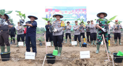 Kapolda Jambi-Danrem 042 Gapu Jambi Launching Gugus Tugas Dukung Ketahanan Pangan