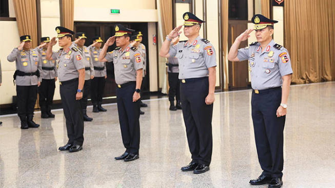 Kapolri Pimpin Kenaikan Pangkat Pati dan Pamen Polri