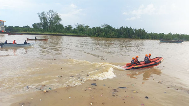 Jatuh ke Sungai, Seorang Kakek di Tanjabtim Tenggelam