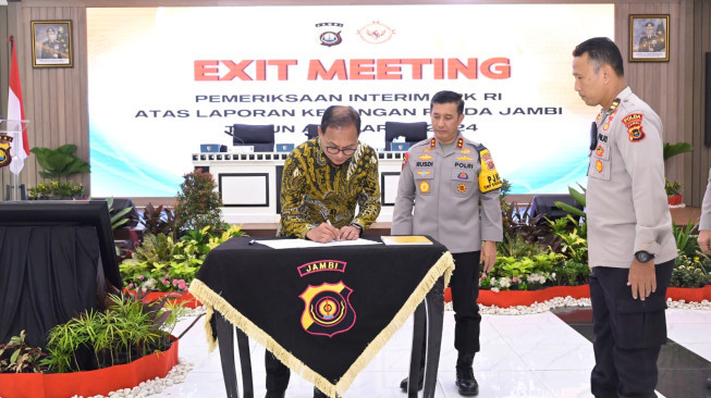 Polda Jambi Gelar Exit Meeting Pemeriksaan Interim Laporan Keuangan 2024