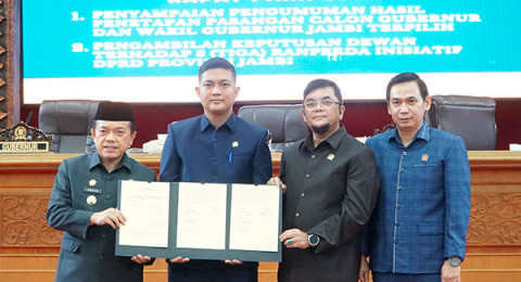 DPRD dan Pemprov Jambi Sepakati Setujui Tiga Ranperda Jadi Perda