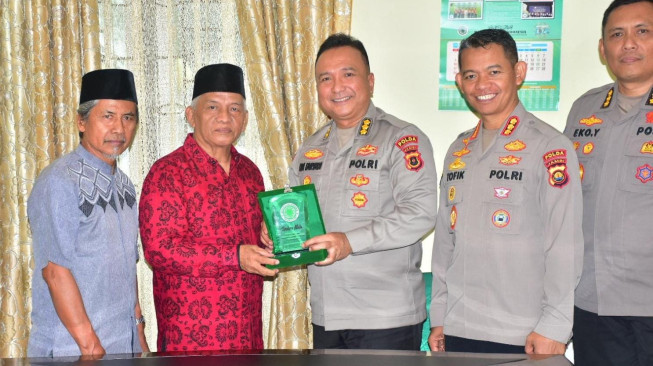 Mendukung Program Beyond Trust Presisi Ramadhan, Polda Jambi Silaturahmi Ke MUI Provinsi Jambi