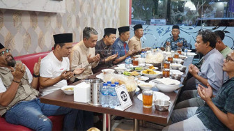 Bupati dan Wakil Bupati Muarojambi Buka Puasa Bersama Wartawan