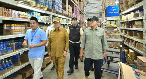 Sidak Pasar dan Gudang, Pemkot Jambi Cegah Lonjakan Harga Bahan Pokok dan Pastikan Ketersediaan Stok