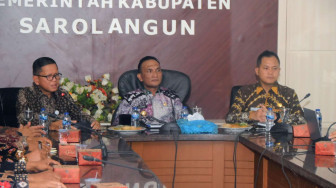 Bupati Sarolangun Terima Audiensi Aliansi Mahasiswa: Bahas Isu Pendidikan, Kesehatan hingga Lingkungan