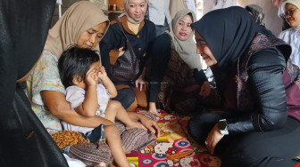 Kunjungi Warga Miskin Ekstrim di Taman Rajo, Ririn: Pemerintah Terus Melakukan Pembenahan Data
