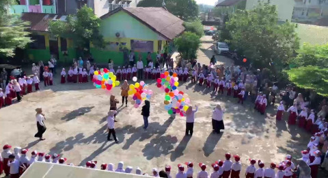 Sambut Kedatangan Peserta Didik Baru, Masa Perkenalan Lingkungan Sekolah SD 28/ IV Kota Jambi Berlangsung Seru