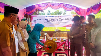 SKK Migas—PetroChina Hadirkan Sekolah Lansia Tangguh (Selantang) Matahari di Tanjabtim