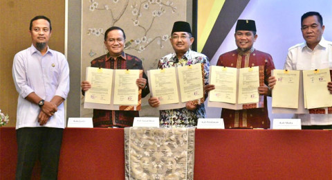 Wali Kota Maulana Teken Nota Kesepakatan Jargas, Kota Jambi Dapat 13.235 Sambungan Baru dari Kementerian ESDM