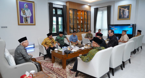 Wapres Ke-13 Ma'ruf Amin Terima Pengurus Forjukafi, Tekankan Potensi Besar Ekonomi Syariah di Indonesia