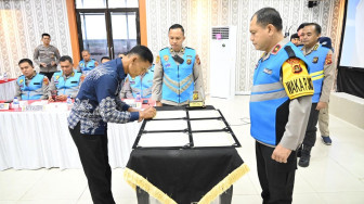 Polda Jambi Gelar Pakta Integritas dan Pengambilan Sumpah Casis Bintara Brimob 2025