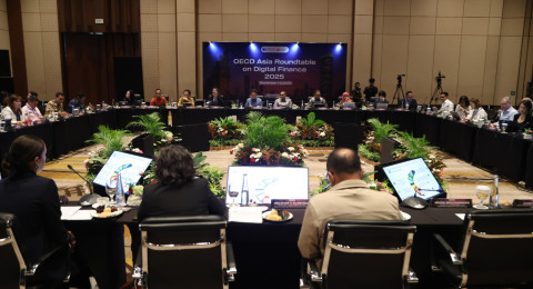 OJK Dorong Tranformasi Keuangan Digital Yang Aman Adaptif dan Inklusif