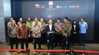 OJK Tunjuk Plt Dirut BEI Usai Pengunduran Diri