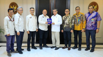 Gandeng Menaker Yassierli, IJTI Siapkan Jurnalis Mandiri dan Kompeten di Era Digital
