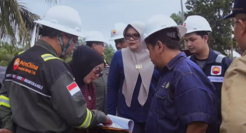 Bupati Tanjabtim Tinjau Pembangunan Jalan dan Jembatan di Mendahara