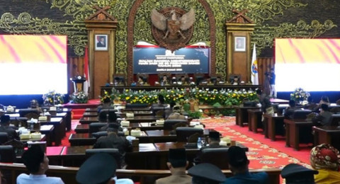 Gelar Paripurna HUT ke-69, DPRD Provinsi Jambi Paparkan Kinerja