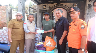 Pemkab Muaro Jambi Salurkan Bantuan Korban Kebakaran Kasang Pudak
