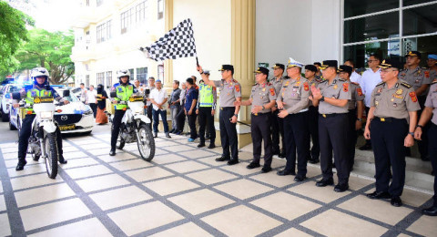 Polda Jambi Salurkan 1.000 Paket Sembako dan Lepas Bantuan Sosial Sambut Hari Bhayangkara ke-80
