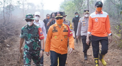 Londerang Kembali Terbakar, Zat Pemadam Api Diuji Coba